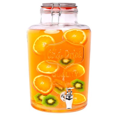 Servicio de zumo de frutas natural en dispensador 